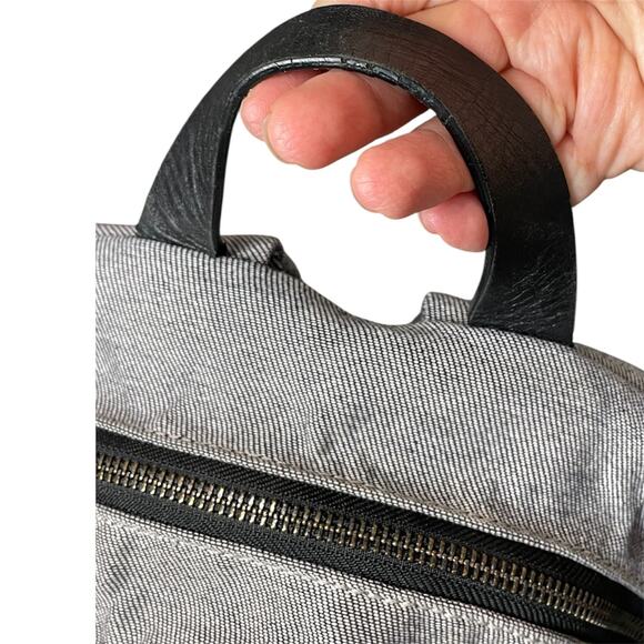 Everlane Modern Commuter Backpack Gray Canvas Leather Laptop Travel Work